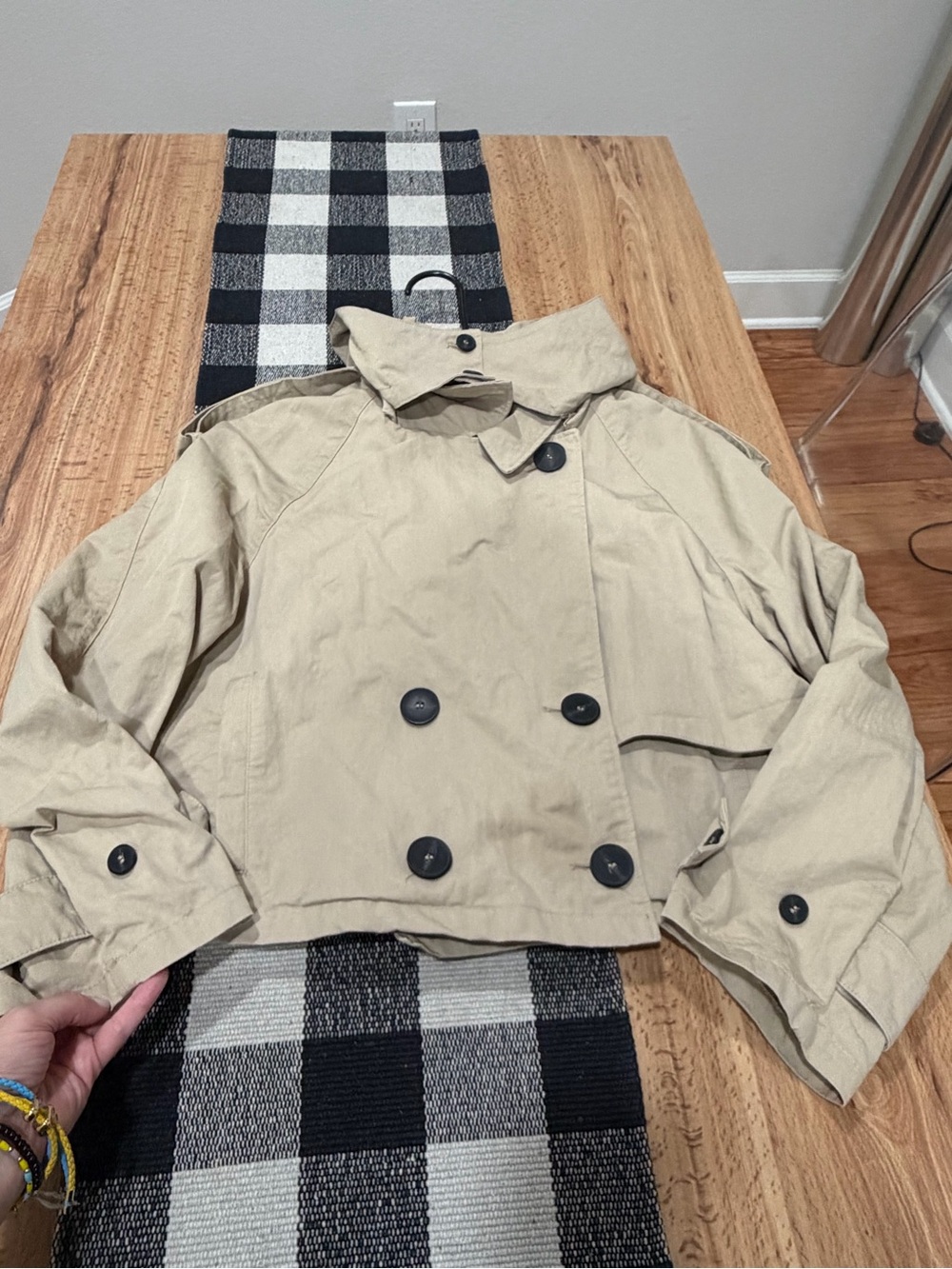 Zara Beige Cropped Trench Coat with Black Buttons